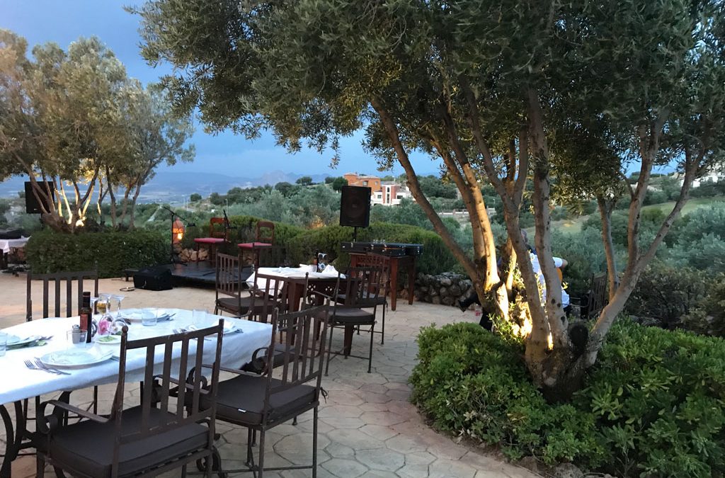 Las terrazas y el Restaurante Campo de Golf de Antequera abren de nuevo sus puertas este viernes 26 de junio